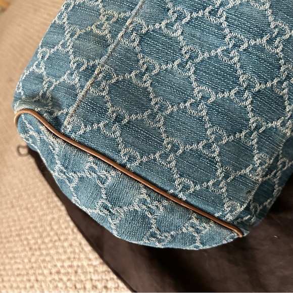 Gucci Denim Medium Sukey Tote Shoulder Bag - Picture 11 of 17